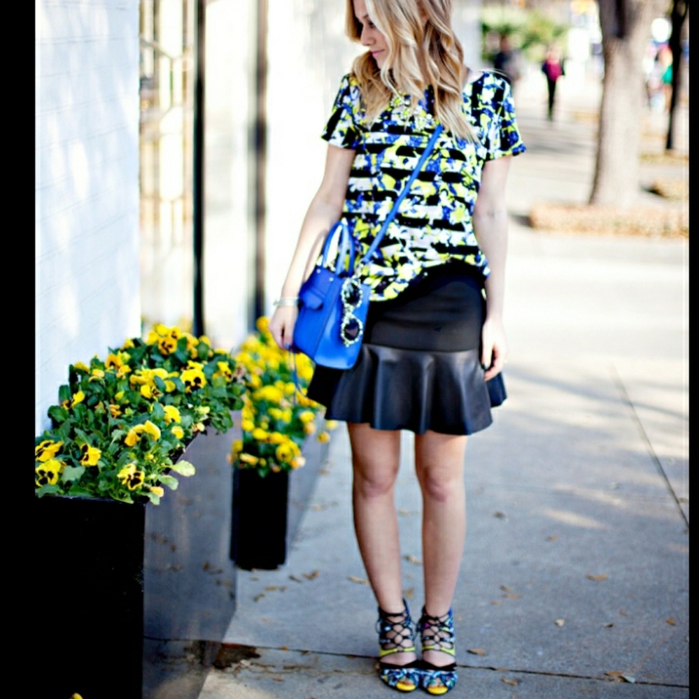 Beautiful PETER PILOTTO floral Stripe Print Blouse